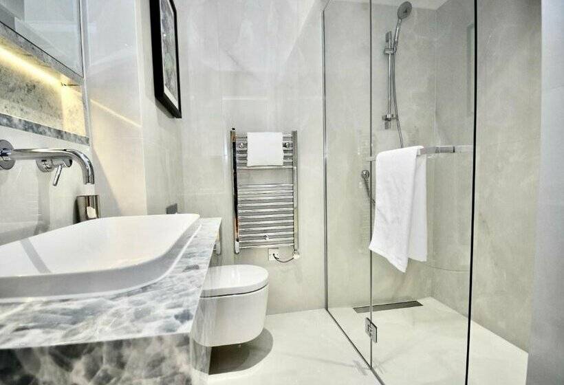 Sanctum Regent's Park