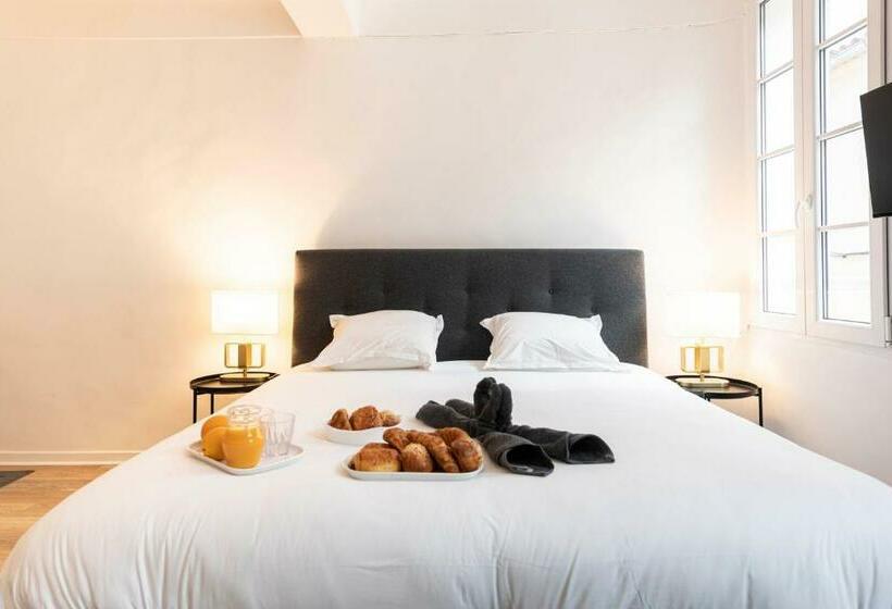 Villa Sibille   Plein Centre De Saint Tropez