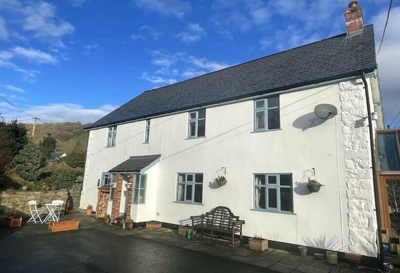 Y Felin Bed And Breakfast And Smallholding