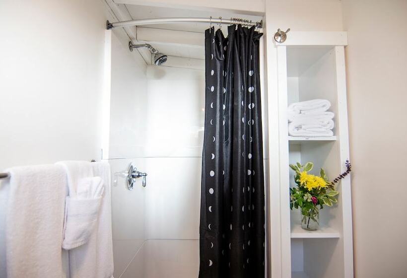 Общежитие Prince Of Whales