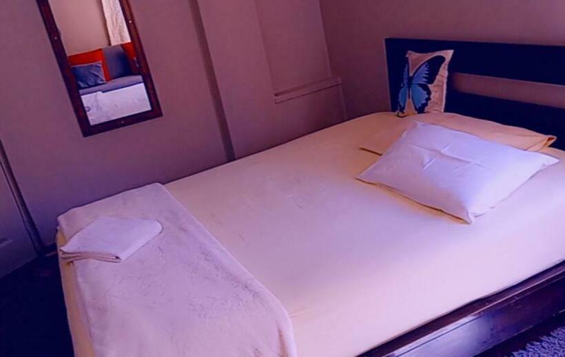 Bed and Breakfast Thully Teams