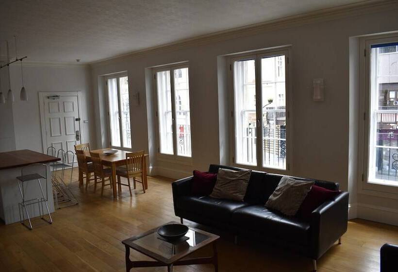 Centrally Located 1 Bed Apartment In Inverness