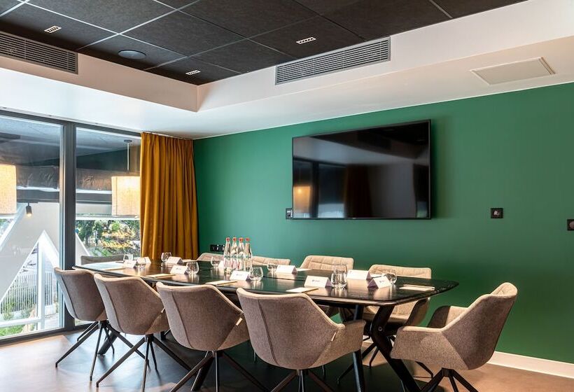 ホテル Best Western Mtreize Paris Asnieres