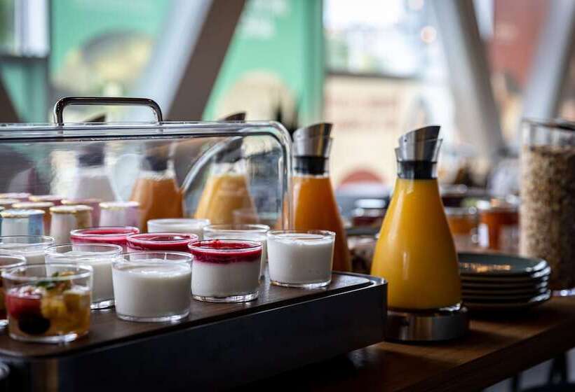 ホテル Best Western Mtreize Paris Asnieres