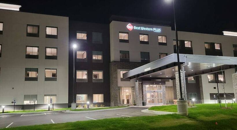 هتل Best Western Plus Grand Rapids Mn