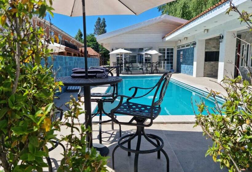 Отель Boutique Grand Cru