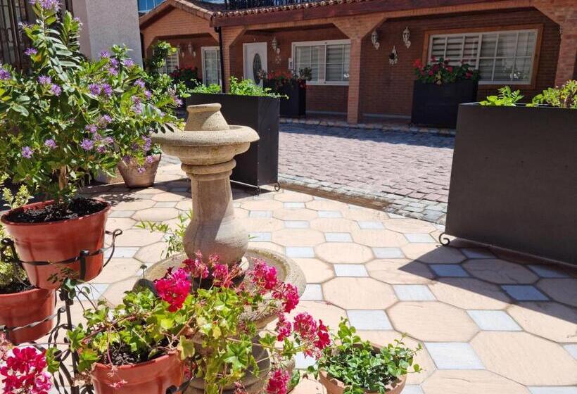 Отель Boutique Grand Cru