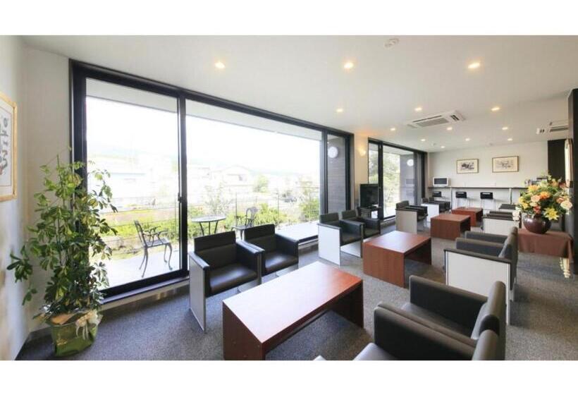 فندق Coonel Inn   Vacation Stay 33527v