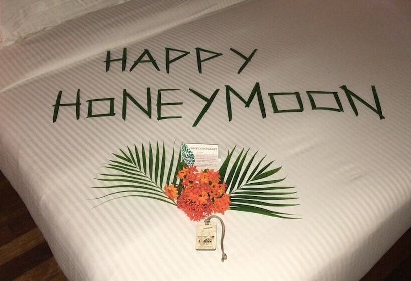 Отель Luxor Empire