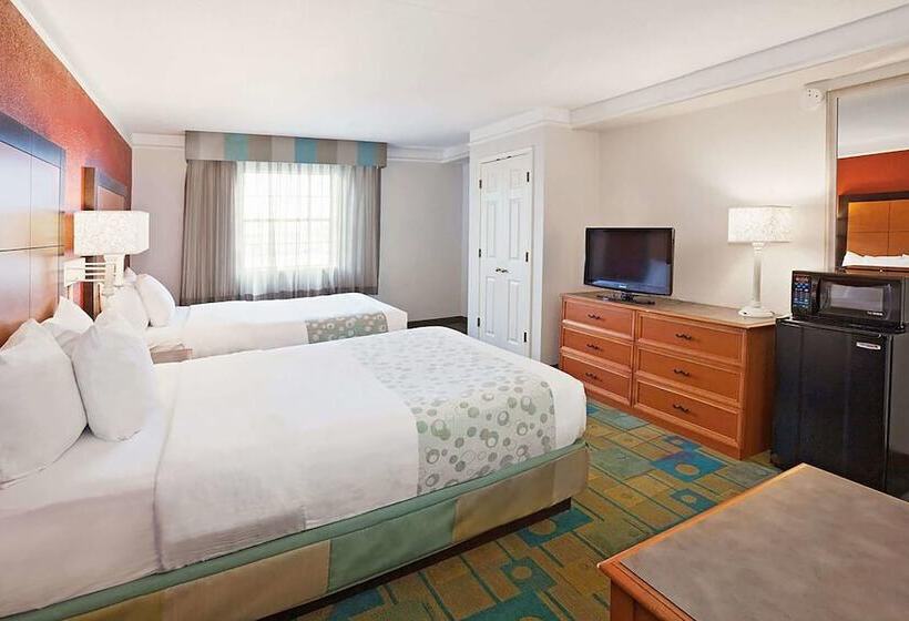فندق Norwood Inn & Suites Merrillville