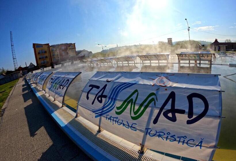 פנסיון Casa Carol