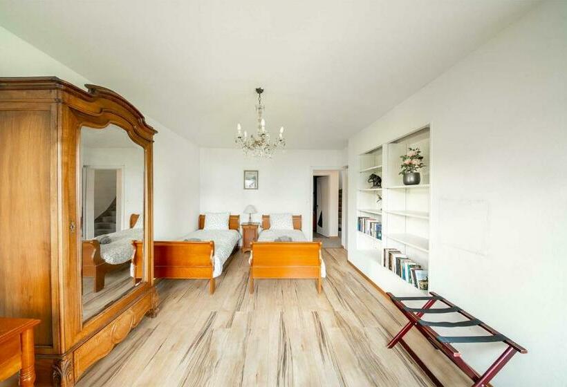 Pension Ground Floor Rooms With Stunning Lake View & Garden Access