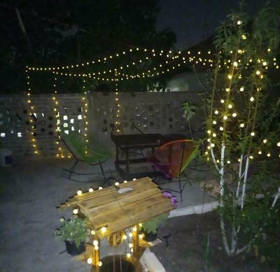 膳宿费 Hostal Casa Amarilla Tecámac