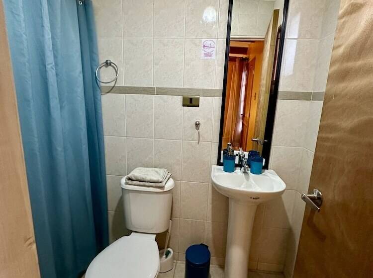 ペンション Hostal Qachi Chentura