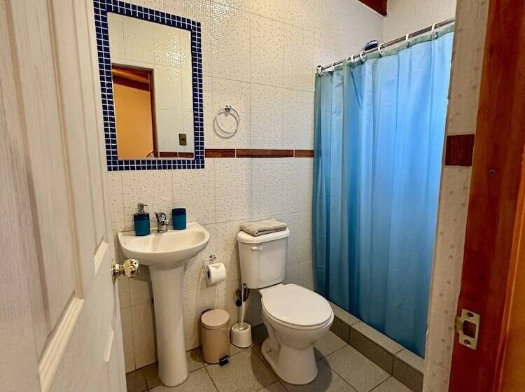 ペンション Hostal Qachi Chentura