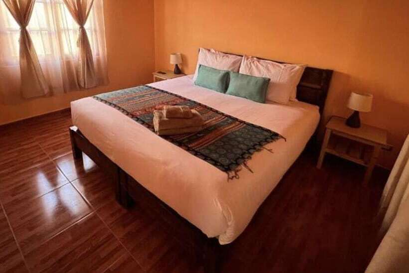 ペンション Hostal Qachi Chentura