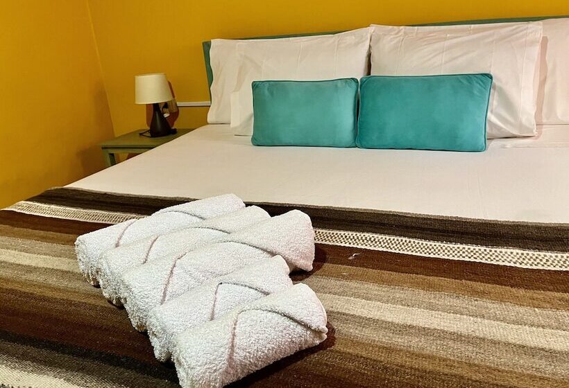 بنسيون Hostal Qachi Chentura