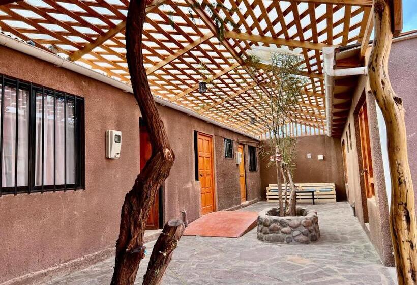 بنسيون Hostal Qachi Chentura