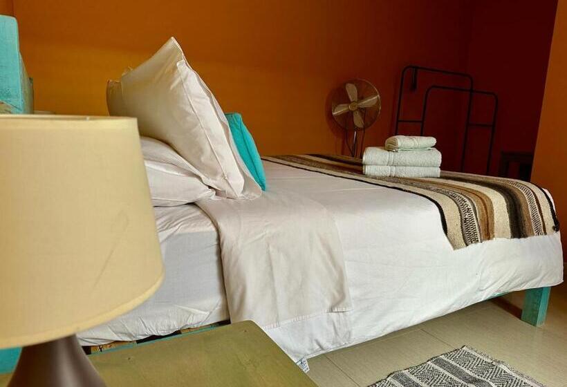 بنسيون Hostal Qachi Chentura