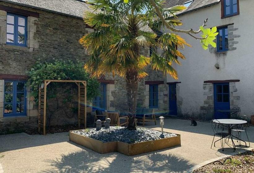 بنسيون La Cour Des Ursulines