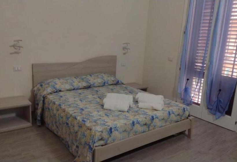 ペンション La Farfalla