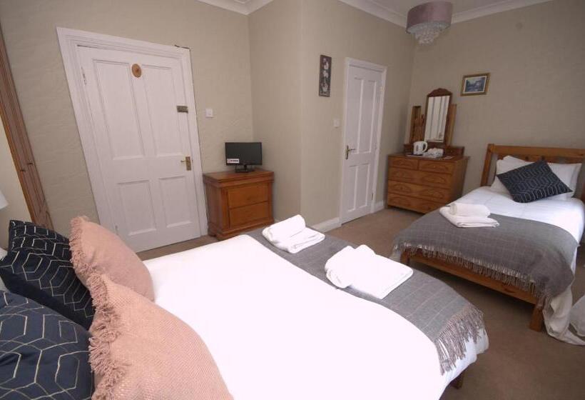 膳宿费 Lizzys Little Kitchen Town Accommodation