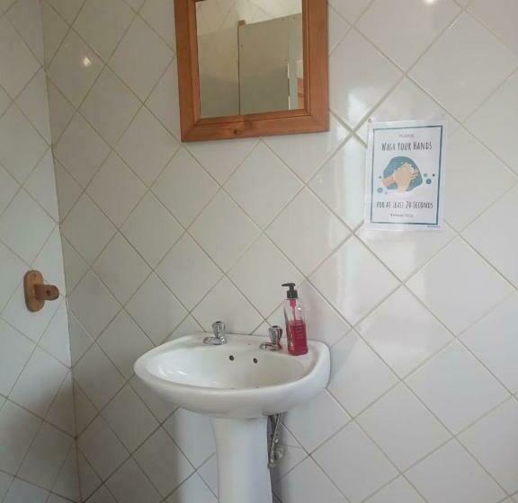 بنسيون Moonlight Guesthouse