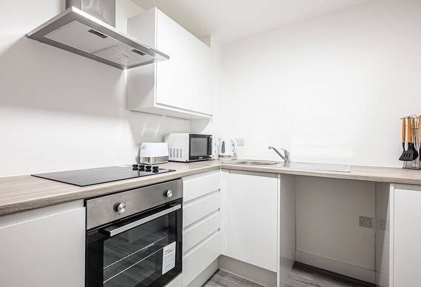 Phoenix Court By Resify