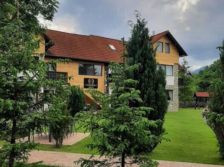 منتجع Garden Retreat Junior