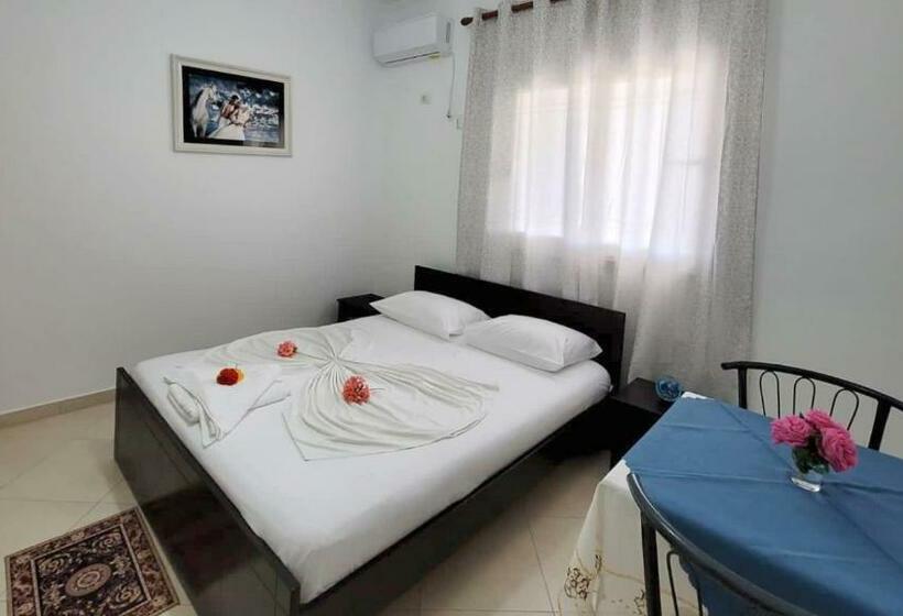 هاستل Villa Kreshta