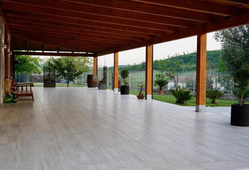 Bed and Breakfast Atomos