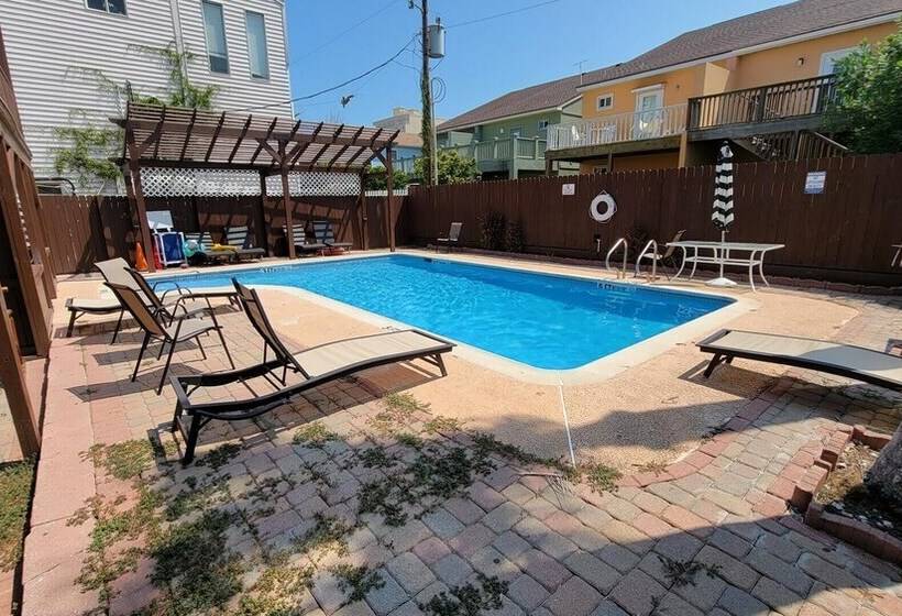 Campeche Triplex Unit A