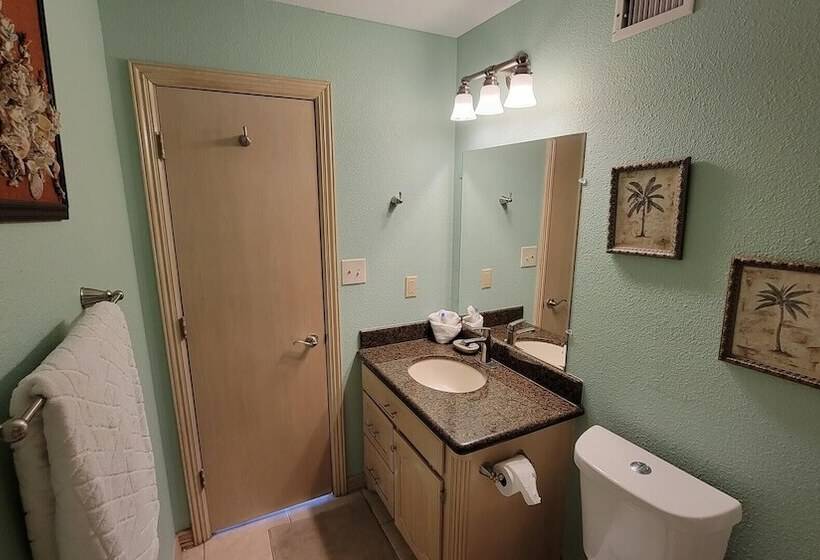 Campeche Triplex Unit A