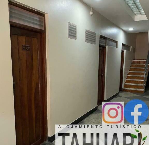 هتل Alojamiento Tahuari