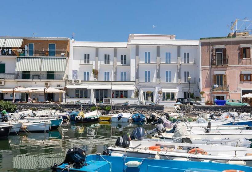 فندق Baia Flegrea Meuble