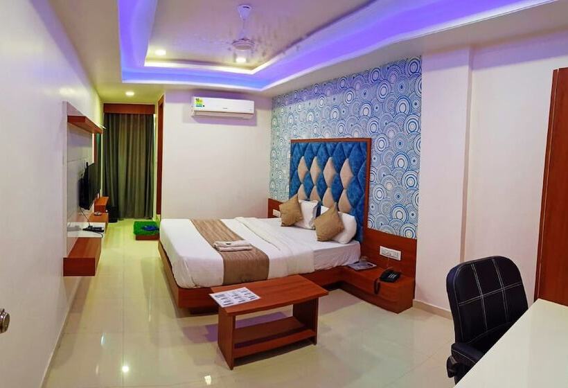 فندق Green Leaf,anand