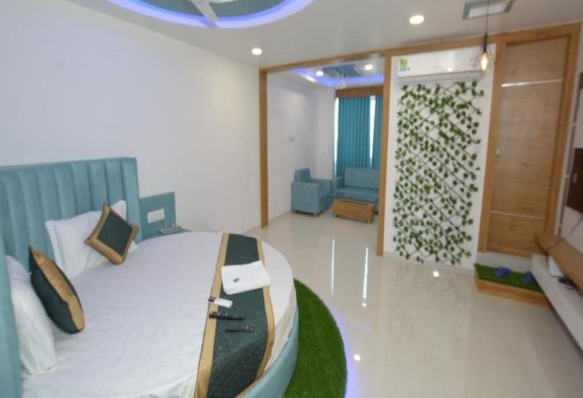 فندق Green Leaf,anand