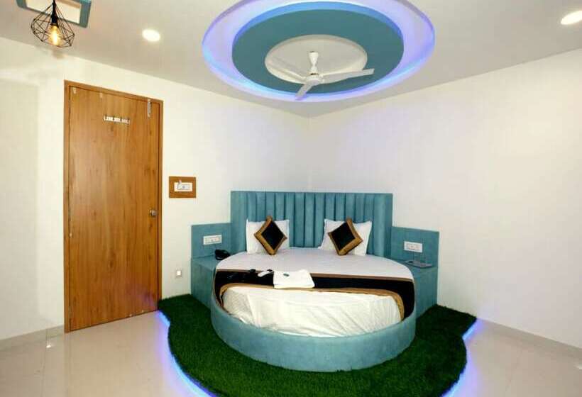 فندق Green Leaf,anand