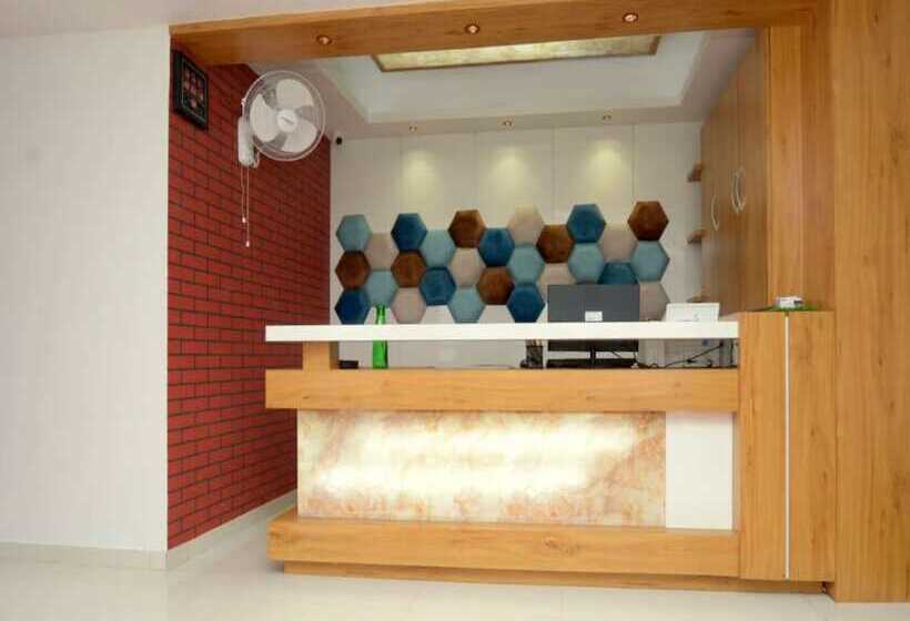 فندق Green Leaf,anand