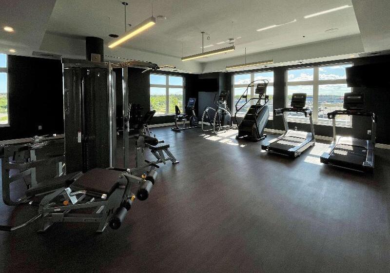 Halifax Tower Hotel & Conference Centre, Ascend Hotel Collection