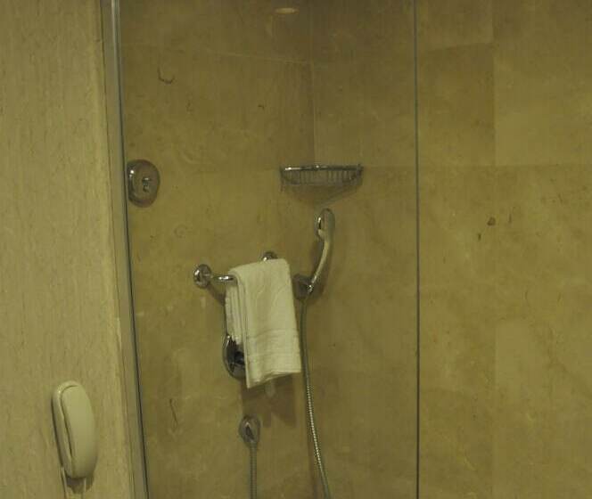 هتل Happy Inn Gebze