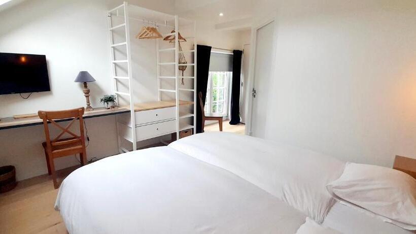 Отель La Ferme Du Soyeuru