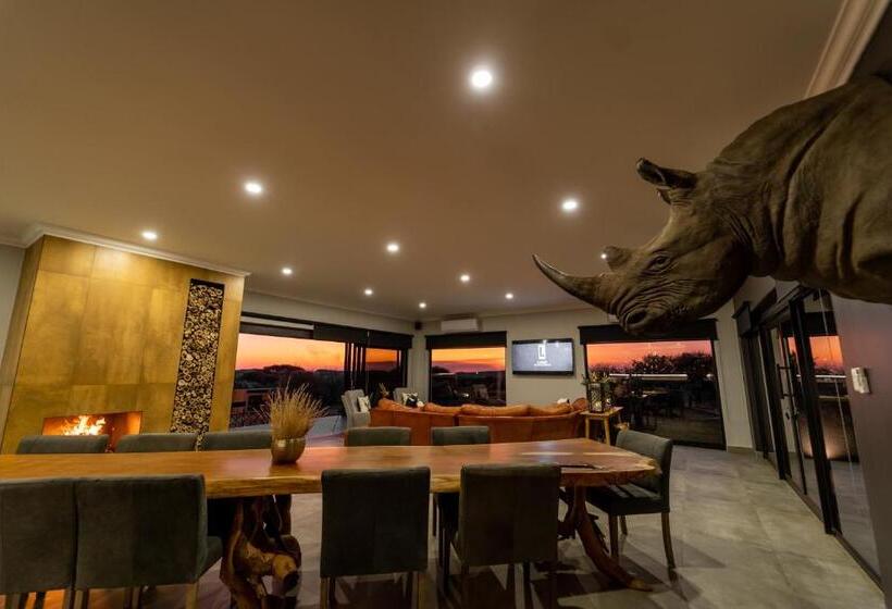 פנסיון Leeuwkop Hunting Safaris