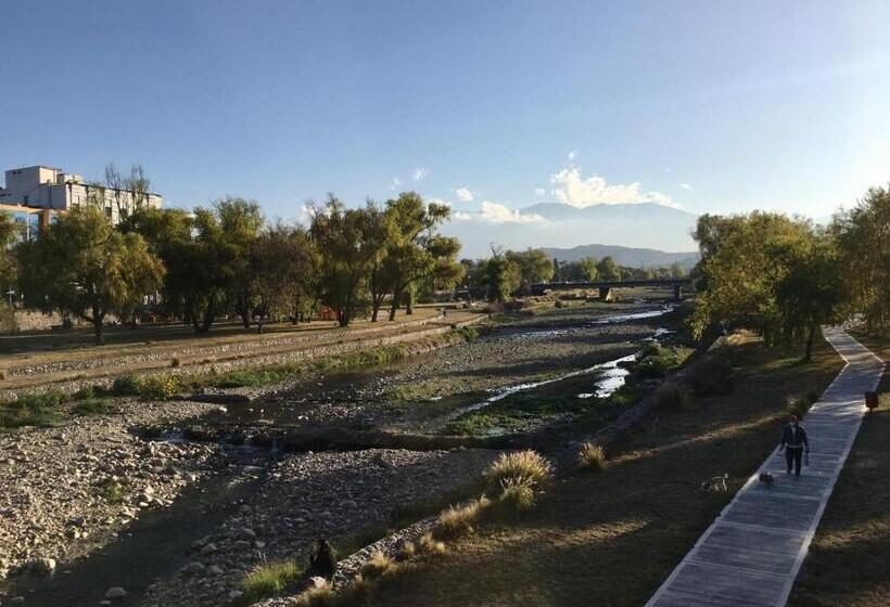 Amplio Depto En El Centro, Vista Al Parque Lineal