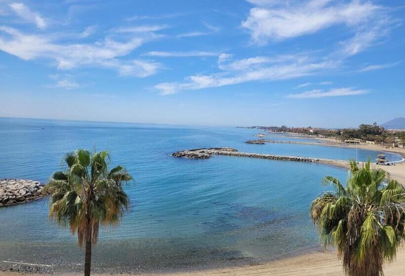 B51 Executive Flats Marbella