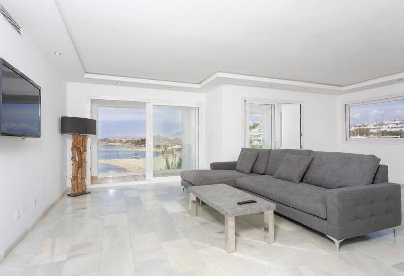 B51 Executive Flats Marbella