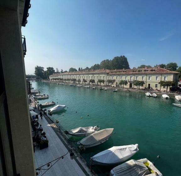 민박 C House Rooms Lake