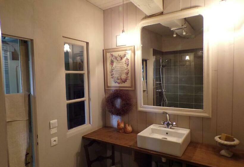 مبيت وإفطار La Maison De Royer