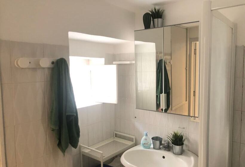 Borghetto Pedale In Town