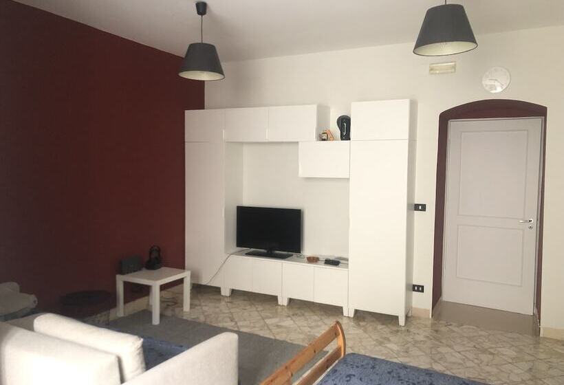 Borghetto Pedale In Town